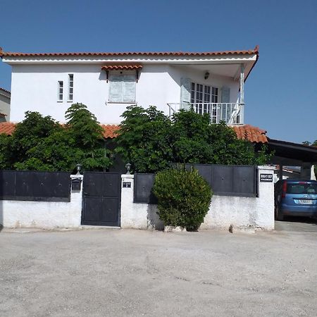 Roulas Cozy Apartments Artemida  Exterior foto
